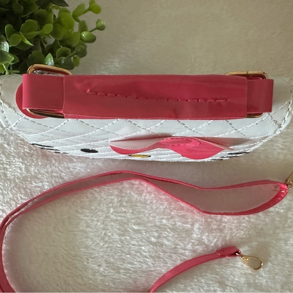 Hello Kitty White and Pink Crossbody Bag - Picture 5 of 7